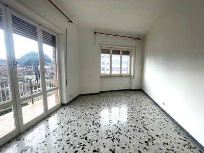 Appartamento in Via del Casale Sansoni, Roma, 1 bagno, 90 m², 2° piano