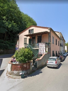 Appartamento Via di Mastiano e Gugliano 41 LUCCA di 133,13 Mq.