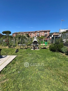 Casa Bi/Trifamiliare in Vendita in S.v. di Bonascola 17 /TER a Carrara