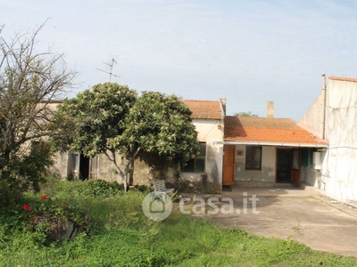 Casa indipendente in Vendita in Via Viziliu a Sassari