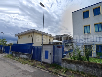 Complesso immobiliare ad uso industriale Via del Fondaccio 28 BORGO SAN LORENZO di 3463,96 Mq.