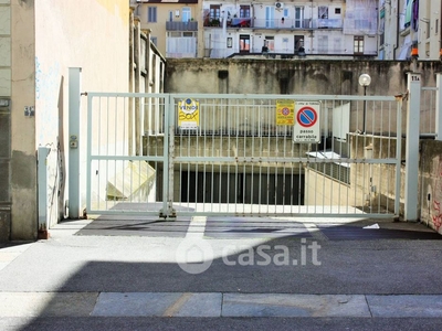 Garage/Posto auto in Vendita in Via Capua 11 a Torino