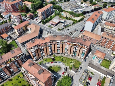 Garage/Posto auto in Vendita in Via Regio Parco 35 a Settimo Torinese