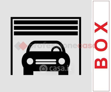 Garage/Posto auto in Vendita in Via Roma 110 a Cesano Boscone