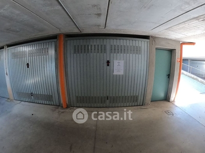 Garage/Posto auto in Vendita in Viale Industria 55 /59 a Stezzano