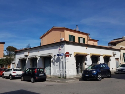 Negozio/Locale commerciale in Vendita in Via Andrea Sgarallino a Livorno