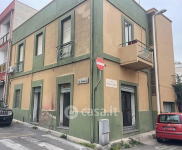 Negozio/Locale commerciale in Vendita in Via Francesco Cillocco 59 a Cagliari