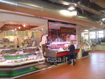 Negozio/Locale commerciale in Vendita in Via Quirra a Cagliari