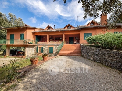 Villa in Vendita in Via dell'erica a Perugia