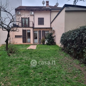 Villa in Vendita in Via Giovanni Gandini a Lodi