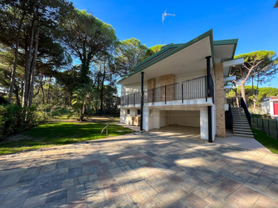 Villa nuova a Lignano Sabbiadoro - Villa ristrutturata Lignano Sabbiadoro