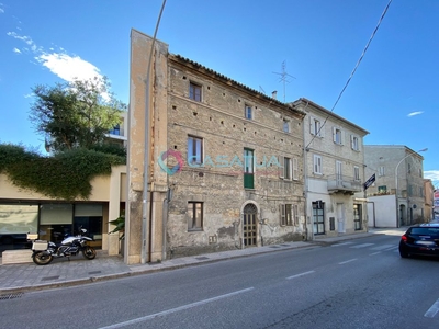 Casa di città Comune di San Benedetto del Tronto, Ascoli Piceno