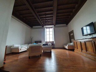 Appartamento in Affitto a Firenze Centro Duomo