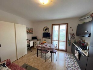 Appartamento in Affitto ad Colognola ai Colli - 650 Euro