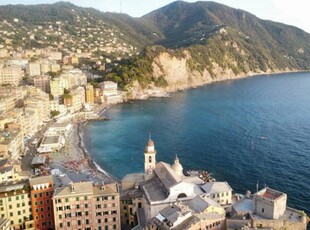 Appartamento in Vendita a Camogli Camogli