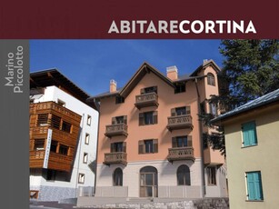 Appartamento in Vendita a Cortina d'Ampezzo