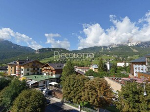 Appartamento in Vendita a Cortina d'Ampezzo