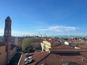 Appartamento in Vendita a Livorno Livorno - Centro