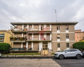 Appartamento in Vendita a Parma San Leonardo