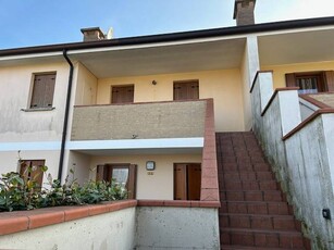 Appartamento in Vendita a Piacenza d'Adige Piacenza d 'Adige - Centro