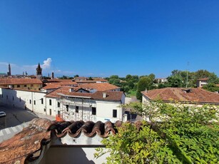 Appartamento in Vendita a Vicenza Centro Storico