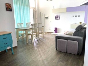 Appartamento in Vendita ad Falconara Marittima - 135000 Euro