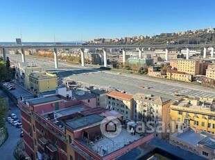 Appartamento in Vendita in a Genova