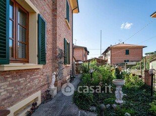 Appartamento in Vendita in a Montecatini Val di Cecina