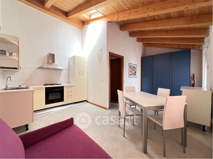 Appartamento in Vendita in a Villafranca di Verona