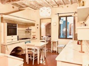 Appartamento in Vendita in Borgo Ognissanti a Firenze