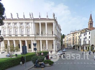 Appartamento in Vendita in Corso Andrea Palladio a Vicenza