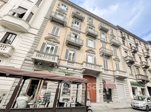 Appartamento in Vendita in Corso Re Umberto 76 a Torino