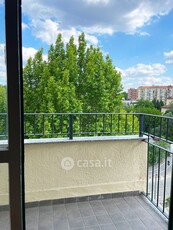 Appartamento in Vendita in Corso Svizzera 137 a Torino
