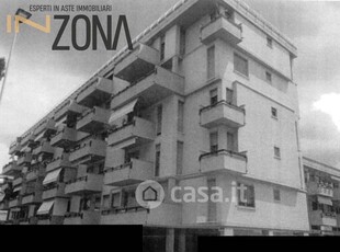 Appartamento in Vendita in Via Ardengo Soffici 15 a Firenze