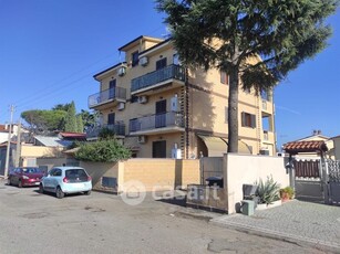 Appartamento in Vendita in Via Bolotana a Roma