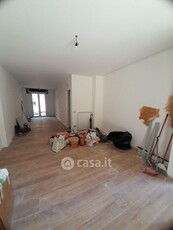 Appartamento in Vendita in Via Caduti di Cefalonia a Firenze