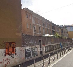 Appartamento in Vendita in Via Cerano 8 a Milano