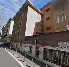 Appartamento in Vendita in Via Cerano 8 a Milano