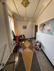 Appartamento in Vendita in Via Chiusone a Genova