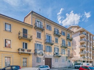 Appartamento in Vendita in Via Costigliole 16 a Torino