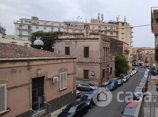Appartamento in Vendita in Via Filocomo a Catania