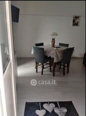 Appartamento in Vendita in Via Francesco Agello 54 a Napoli