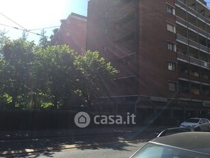 Appartamento in Vendita in Via Genova 123 a Torino