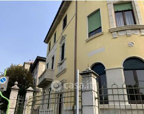 Appartamento in Vendita in Via Giambologna 21 a Milano