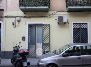 Appartamento in Vendita in Via giovanni gentile a Catania