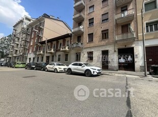 Appartamento in Vendita in Via Giovanni Spano 11 a Torino
