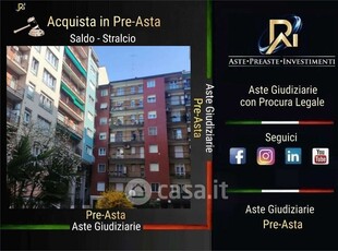 Appartamento in Vendita in Via Giuseppe Antonio Borgese 12 a Milano