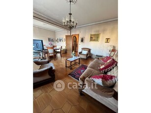 Appartamento in Vendita in Via Giuseppe Cammarano a Palermo
