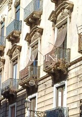 Appartamento in Vendita in Via Giuseppe Garibaldi a Catania