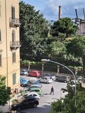 Appartamento in Vendita in Via Lancia di Brolo a Palermo